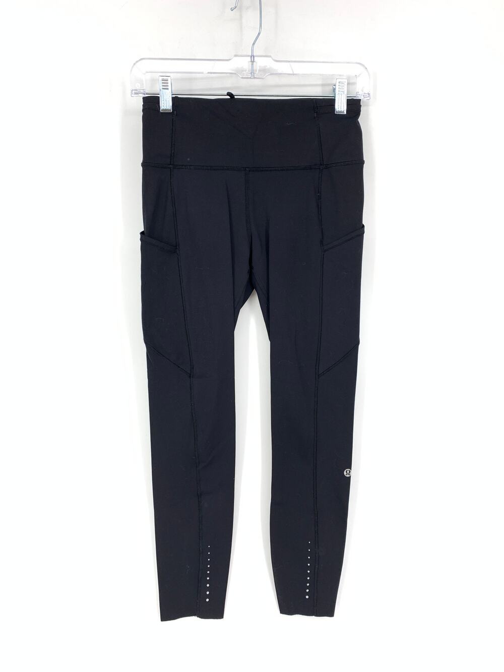Lululemon Tight Active Leggings Women's Size 6 Black Side Pockets *FLAW